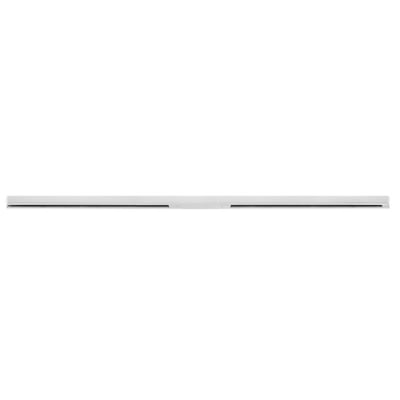 Enkel, hvid Nordic Aluminium Skagen lysskinne til loftmontering, vist horisontalt på en hvid baggrund.