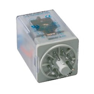 Nærbillede af Schneider Electric Harmony RUM relæets underside, viser 11 runde stikben til en sokkeltype RUMC.