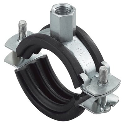Fischer SaMontec FRS Plus todelt rørbøjle til Ø25-30 mm med sort gummiindlæg, snaplås og M8/M10-gevind.
