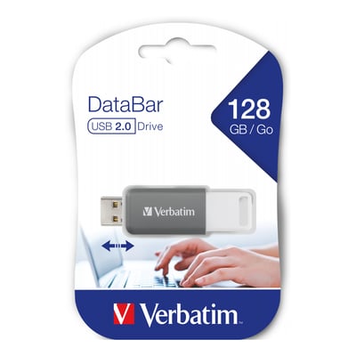 Verbatim DataBar USB 2.0 Drive, grå, 128GB, vist i sin emballage med billede af hænder der taster på et tastatur.