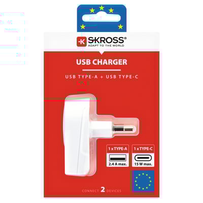 Skross Euro USB-oplader i hvid emballage, med teksten 'USB Type-A + USB Type-C' og synlig oplader med stik.