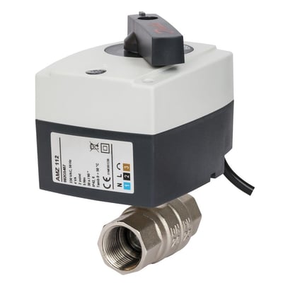 Danfoss AMZ 112 2-vejs zoneventil med 40mm muffegevind og 230V tilslutning, vist på hvid baggrund.