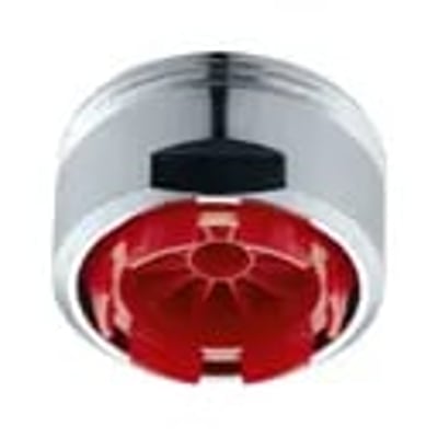 NEOPERL Neostrahl Clinic-perlator med rød indsats og M24x1-gevind, set nedefra med den røde åbning synlig.