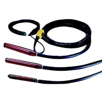 Stavvibrator med 65 mm diameter og 430 mm længde, komplet med 5 m manøvreslange og 10 m el-kabel samt afbryderhus.