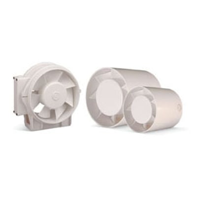 CATA MT badeværelsesventilator til Ø125 mm rør med hvidt, rundt ventilatorhus, synlige vinger og rørformede dele.