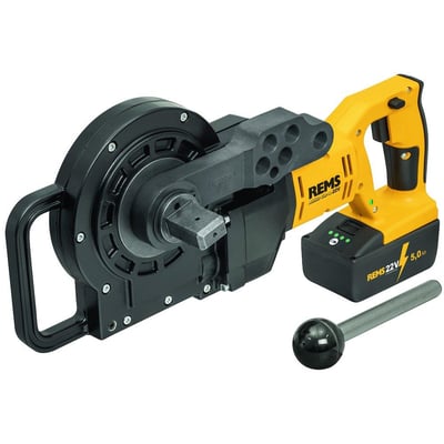 Rems akku-bukkemaskine Curvo 22V med 5,0 Ah batteri og et gråt tilbehør, præsenteret på hvid baggrund.
