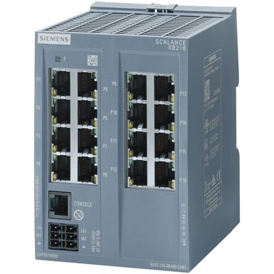 Siemens SCALANCE XB216 industriel Ethernet-switch med 16x 10/100 Mbit/s RJ45 porte og 1x konsolport vist i skrå vinkel.