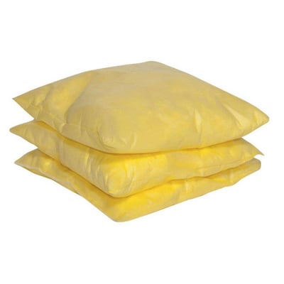 Gul absorberingspude til kemikalier på 40 x 40 cm, vist stablet sammen med flere puder.