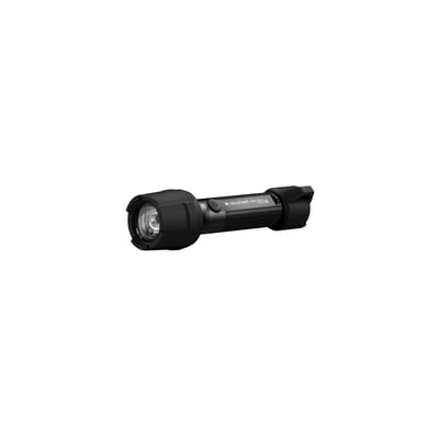 Sort kompakt Ledlenser P5R Work-lygte med fokuserbar reflektor og greb med rillet overflade.