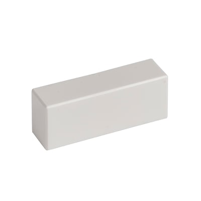 Legrand DLP-S mini endestykke til 50x20 mm kanaler, fremstillet af hvid plast med en afrundet afslutning.
