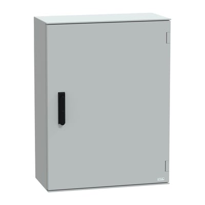 Vægskab 7035 fra Schneider Electric i polyester, 847x636x300mm, med sort 3-punktslås på den grå front.