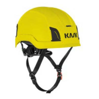 Gul Kask Zenith X Max sikkerhedshjelm med sort justerbar hagerem, set skråt forfra.
