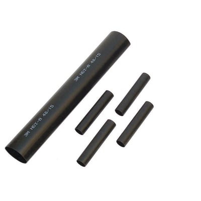 3M elværkmuffe type 91-AH22N, et sæt sorte varmekrymperør til kabler fra 16 til 50 mm2. Et stort rør er markeret med '3M HDI-B 48/15'.