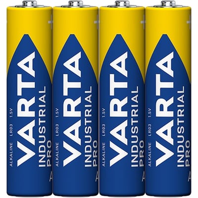 Nærbillede af fire Varta Industrial AAA Pro alkaline batterier, der viser den positive (+) pol og gul mærkning på siden.