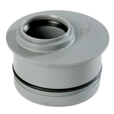 Uponor PP universalovergang i grå polypropylen, dimension 75/50 mm, med en synlig gummipakning og flad flange.