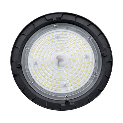 SpectrumLED Plateo 4 high bay-armatur på 100 W i sort, set forfra med den runde LED-lyskilde synlig.