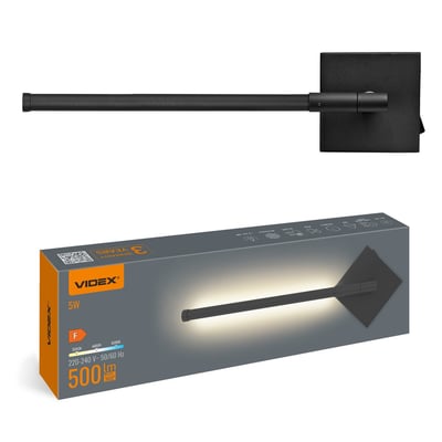 Sort Videx WL041 LED-væglampe med lang, slank arm og firkantet vægbeslag ved siden af emballagen.