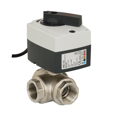 Danfoss Zoneventil AMZ 113 3-vejs med 1'' muffetilslutning og 24V AC drift, vist med tydelig mærkning af funktioner.