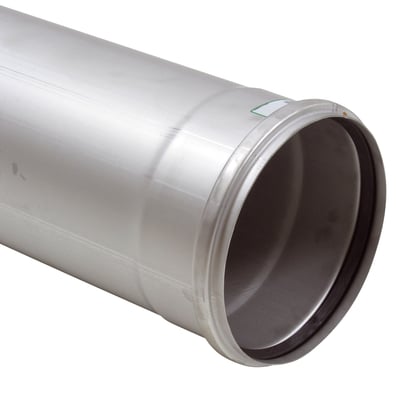 Detaljebillede af Blücher EuroPipe rustfri stålrør Ø250mm, der viser samlingen med gummipakning og den polerede overflade.