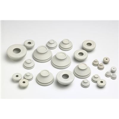 Samling af Fibox gummipakdåser i forskellige størrelser med M40 gevind og EPDM gummi materiale på hvid baggrund.