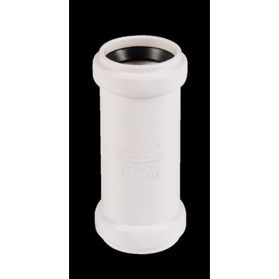 Detaljebillede af Ostendorf HTP dobbeltmuffe DN 32mm, viser indvendig gummipakning og produktstandarder trykt på den hvide PP-overflade.