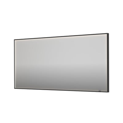 Sanibell INK SP19 LED spejl i sort aluramme, 160x80 cm, med indirekte lys langs kanten, monteret på hvid baggrund.