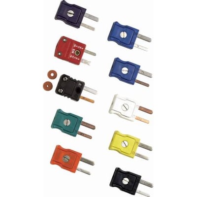 Fluke 700TC1 sæt med 10 forskellige farvede termokonnektorer, inklusive blå, rød, sort, grøn, orange, gul, hvid og lilla, vist på hvid baggrund.