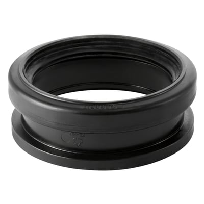 Geberit 110 mm stikmuffe i sort PEH-materiale, vist med indvendig gummitætning og Geberit logo.