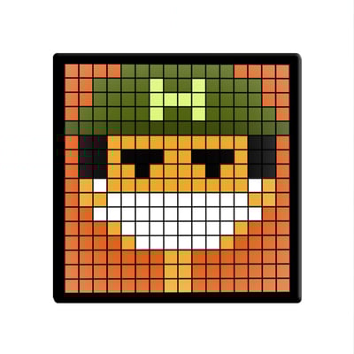 16x16 pixel Bluetooth LED-display, der viser et pixel-ansigt med grønt hår og et stort smilende grin, isoleret på hvid baggrund.