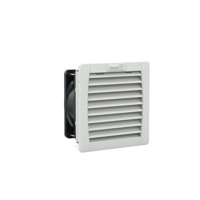 Carlo Gavazzi PF 22.000 ventilator til 230 V med lys grå frontlameller og sort ventilatorhus, set skråt forfra.