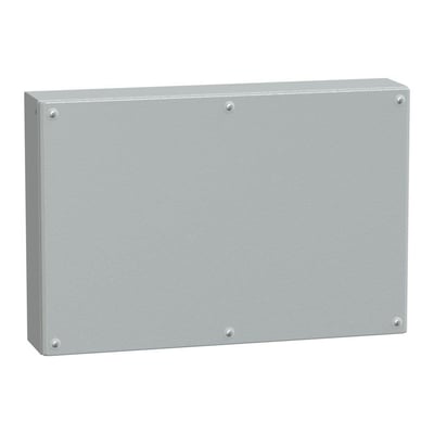 Bagside af Schneider Electric klemkasse i metal, 400 x 600 x 120 mm, med fire synlige skruer og tekstureret overflade.