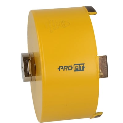 PRO-FIT beton hulsav med adapter i gul farve og 84 mm diameter, vist fra siden med fokus på diamantsegmenter.
