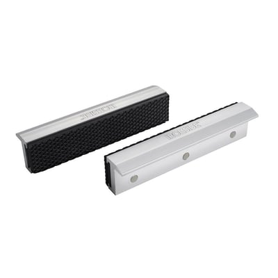 Ironside beskyttelsesbakker til skruestik på 152 mm i aluminium med gummibelægning, vist fra begge sider.