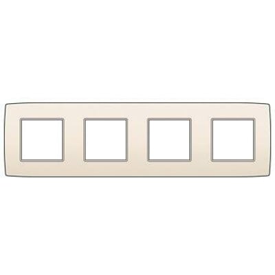 Niko Original 4-modul ramme i cream finish, med fire firkantede åbninger til stikkontakter.
