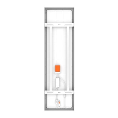 Ledvance hvidt, rektangulært LED-panel til påbygning med PIR-sensor, set bagfra med synlige ledninger og komponenter.