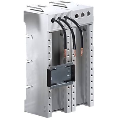 Rittal MINI-PLS komponentadaptere SV med tre sorte kabler ført igennem på en grå baggrund.