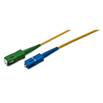 15 meter gult Simplex fiberpatchkabel med SC/APC (grøn stik) og SC/UPC (blå stik) konnektorer.