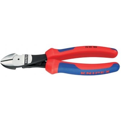 Visuel præsentation af Knipex sidebidetang 74 02 160 med dens karakteristiske røde og blå greb og metalliske skær.