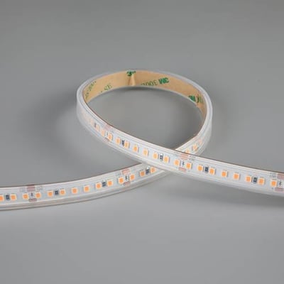 Ansell Lighting P-Cell LED bånd på en rulle, 5 meter, 12mm bredt, med 240 LED/meter og synlige printede kredsløb og silikoneoverflade.