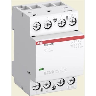 ABB ESB63-40N-06 installationskontaktor med fire poler og 63 A, vist skråt forfra med skrueklemmer.