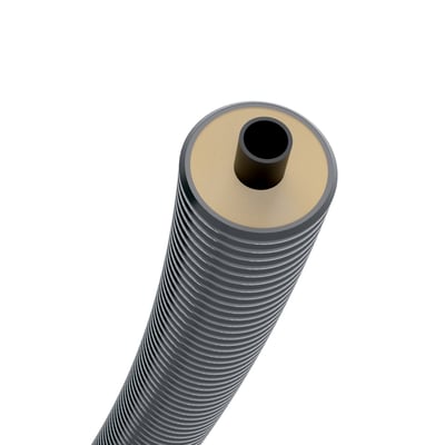Flexstar Uno rør fra Brugg Pipes, 25/70mm, vist tæt på med fokus på den grå bølgekappe, isolering og indre rør.