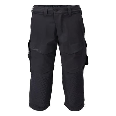 Detalje af Mascot knickers, viser den quiltede CORDURA® knæbeskyttelse og den mørkeblå farve på et statisk billede.