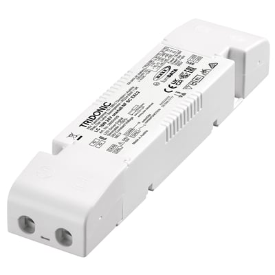 Tridonic LED driver LC 18W 24V med DALI-2 styring og one4all funktion, udført i hvidt plast med tydelig mærkning og tilslutningsterminaler.