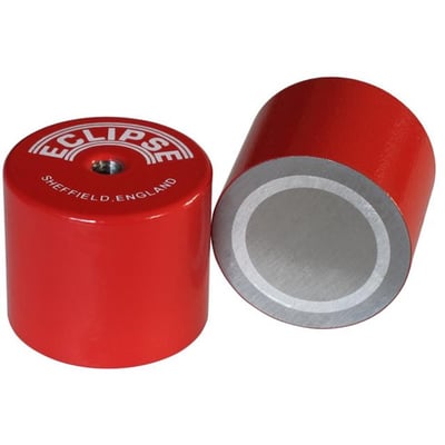 Rød pottemagnet fra Viking med M6 gevind og en diameter på 17,5 mm, fremstillet af AlNiCo.