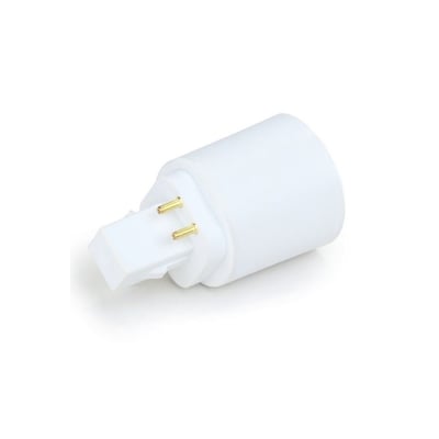 Hvid G24Q til E27-adapter til 230 V med to synlige metalben, vist skråt forfra.