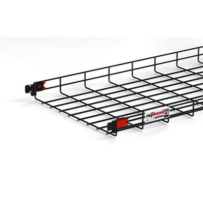 Sort BK8® gitterbakke med dimensionerne 60/450 mm, vist med en hvid baggrund og detaljer som logoer og monteringsklips.