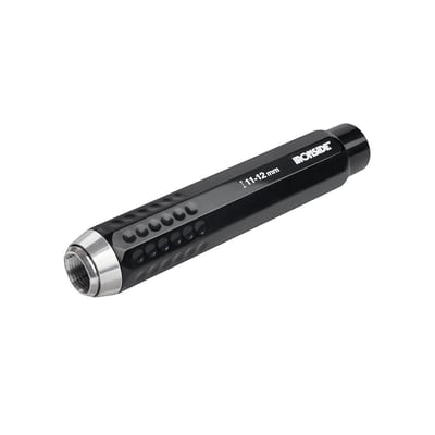 Sort Ironside-kridtholder til sekskantede farvekridt på 11-12 mm, vist skråt med den åbne ende synlig.