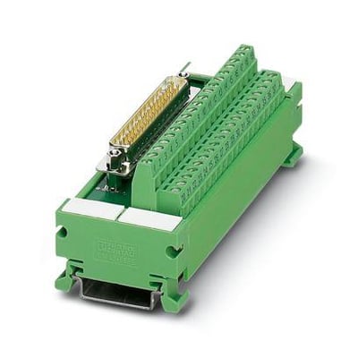 Phoenix Contact UM 45-D 9SUB/B MOD.VARIOF. interface-modul med grønne tilslutningsklemmer og metalfarvet D-sub-stik.