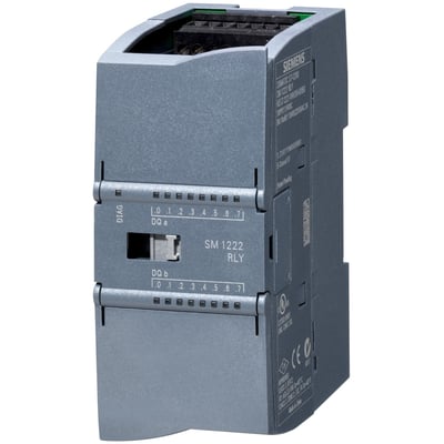 Siemens SIMATIC S7-1200 SM 1222 RLY digital output module med 8 relæudgange og tydelig mærkning på siden.