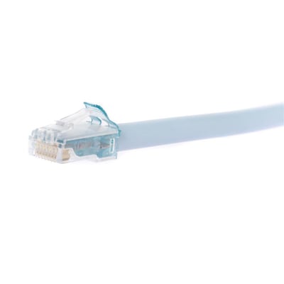 CommScope SYSTIMAX 360 GigaSPEED X10D patchkabel, Kategori 6A, lyseblå, 0,92 meter, med LSZH.